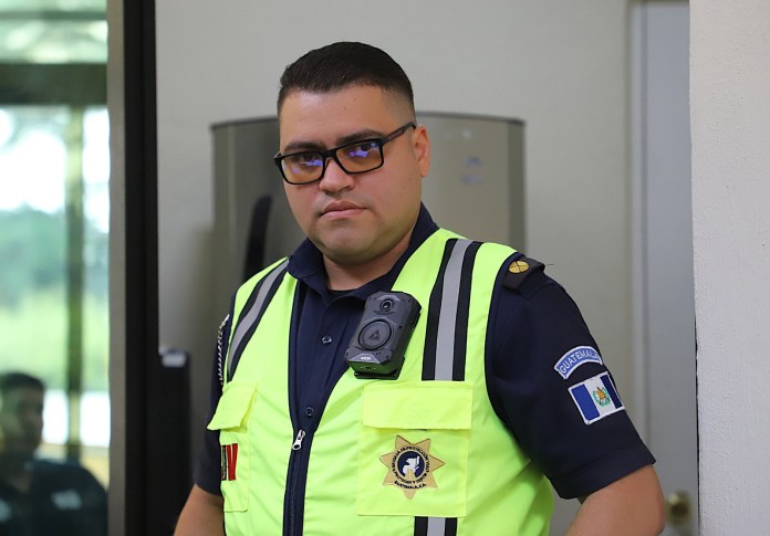 Provial CIV ejecuta plan piloto para implementar cámaras corporales a brigadas de Provial