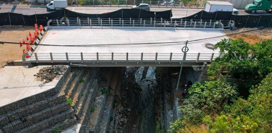Trabajos en puente sobre km 17.5, Villa Nueva