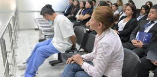 Enfermero y paciente del hospital San Juan de Dios fueron ligados a proceso por robo de medicamentos. Foto La Hora: Fabricio Alonzo