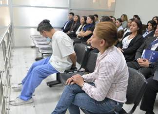 Enfermero y paciente del hospital San Juan de Dios fueron ligados a proceso por robo de medicamentos. Foto La Hora: Fabricio Alonzo