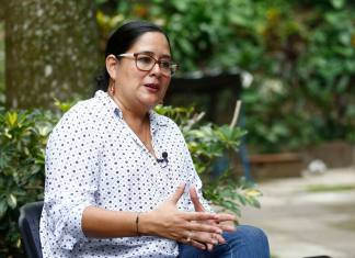 Ruth Eleonora López: Quién es la detractora del gobierno de Bukele que fue detenida en El Salvador Ruth Eleonora López