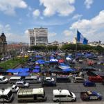 Campamento del STEG continúa por tercer día y afecta el tránsito y paso peatonal por zona 1