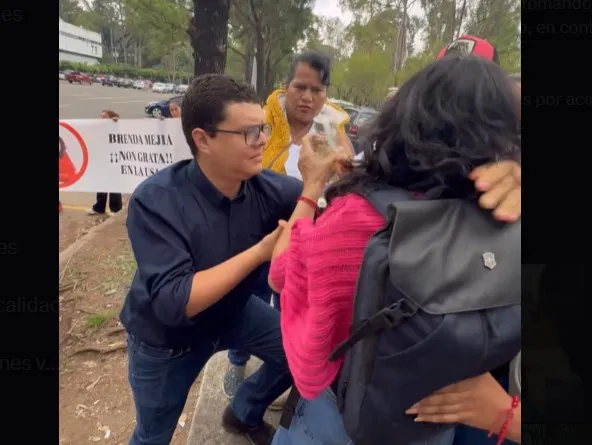 USAC APG repudia agresión contra periodista durante altercado en la USAC. Foto La Hora: captura de pantalla.