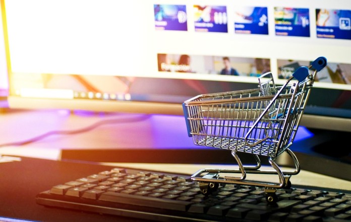Ventas en línea ganan terreno en el país, aunque seguridad sigue siendo un reto, destaca informe