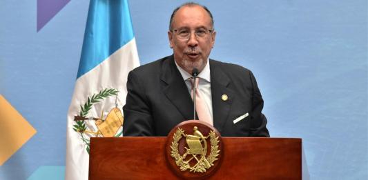 Ministerio de Cultura anuncia a los ganadores del certamen de escultura "Miguel Ángel Asturias" . Daniel Ramírez.