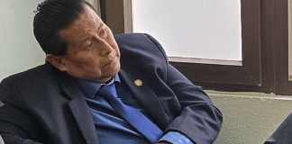 Juez Walter Rosales espera conocer si es destituido no por parte de la Junta de Disciplina. Foto La Hora: Sergio Osegueda