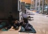 El Aeropuerto Adolfo Suárez Madrid-Barajas en la capital de España se ha convertido en un refugio improvisado para personas sin hogar. Foto La Hora: Infobae.