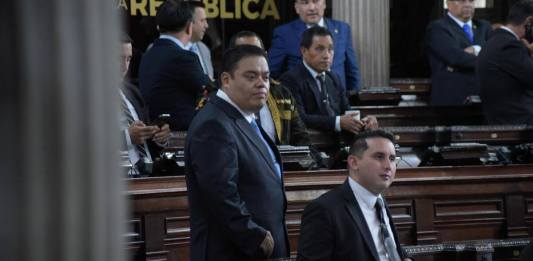 La bancada Vamos dirigida por Allan Rodríguez consigue un espacio más en la comisión de Finanzas del Congreso Foto: La Hora / José Orozco