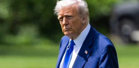 Fotografía de archivo del Presidente Donald Trump en la Casa Blanca. Foto La Hora: EFE