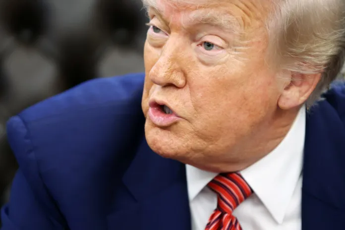 Trump dice que aceptó propuesta de von der Leyen de extender negociación hasta 9 de julio Trump dice que aceptó propuesta de von der Leyen de extender negociación hasta 9 de julio