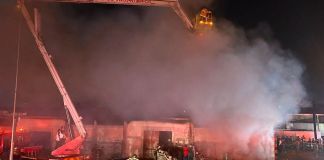 "Aparentemente, fue un corto circuito", expresan autoridades tras el incendio reportado en una de las bodegas del cuartel militar Matamoros.