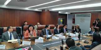 La viceministra de Finanzas, Patricia Joachín, informa la ejecución de los Consejos Departamentales a abril. Foto: La Hora