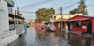 El puerto de San José, Escuintla, fue uno de los más afectados con la salida del mar. Foto La Hora: Conred