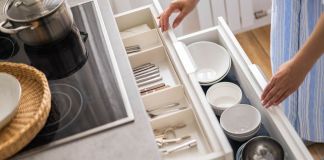 Descubre cómo mantener tu hogar ordenado con soluciones prácticas, accesibles y productos esenciales que se adaptan a cualquier espacio