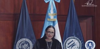 La presidenta de la Corte de Constitucional (CC), Leyla Lemus, durnate la conmemoración de los 40 años de la promulgación de la Constitución. Foto La Hora: CC