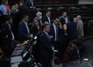 El diputado de Semilla, Samuel Pérez acudió a la Corte de Constitucionalidad. Foto: La Hora: José Orozco.