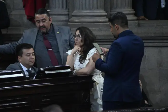 shirleyriveraconvencionvienaarticulo La diputada Shirley Rivera se opone a la eliminación de la reserva del artículo 27 de la Convención de Viena. Foto: Archivo La Hora