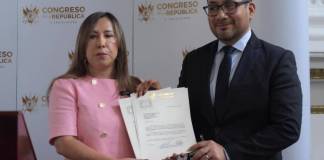 La diputada Sofía Hernández señala cobro de extorsiones para que no se hagan publicaciones en su contra. Foto: La Hora / José Orozco