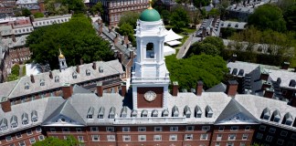 Campus universitario de Harvard en Cambridge, Massachusetts. Foto La Hora: EFE