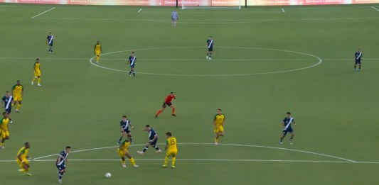 La Copa Oro 2025 calificó la jugada de gol entre los guatemaltecos Óscar Santis y Darwin Lom como una "poesía chapina". Foto La Hora: Copa Oro 2025