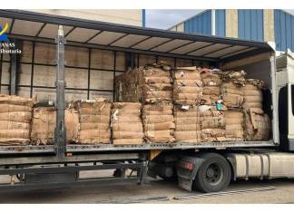 La Agencia Tributaria de España dio a conocer la incautación de más de mil kilos de ccocaína oculta en cartón para reciclaje procedente desde Guatemala