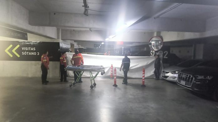 Autoridades que atendieron un ataque armado dentro del sótano de un edificio en zona 10 indican no poseer mayor información del caso.