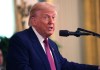 Trump afirma ser "siempre un pacificador" ante la decisión de posponer ofensiva contra Irán.