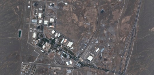 Imágenes satelitales de la planta subterránea de enriquecimiento de uranio Natanz. Foto La Hora: AP
