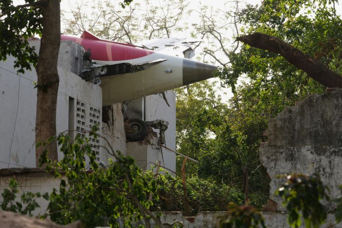 Accidente aéreo India Accidente aéreo India