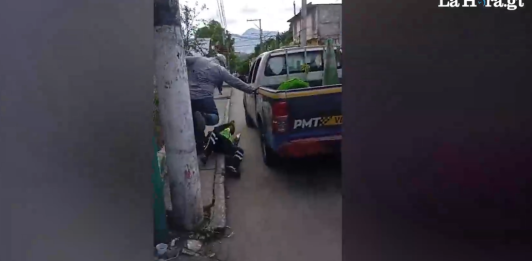 VIDEO: Conductor agrede a agente de la PMT de Villa Nueva durante operativo de revisión
