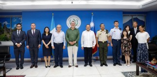 Gobierno de Guatemala en la apertura de Centro de Impresión de Pasaportes en Taipéi, Taiwán.