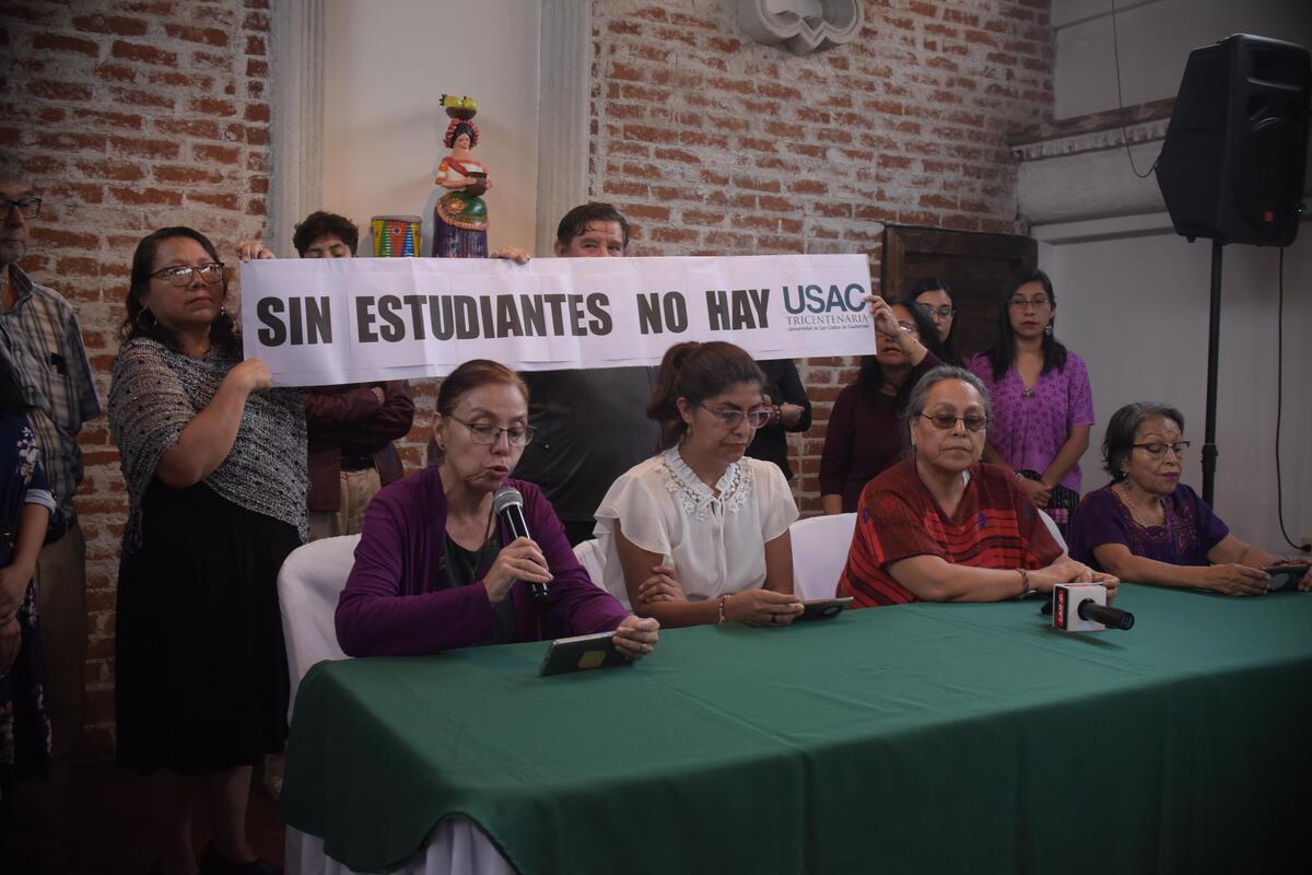 Organizaciones sociales tildan de «autoritarismo» acciones de la USAC y exigen al Gobierno intervenir