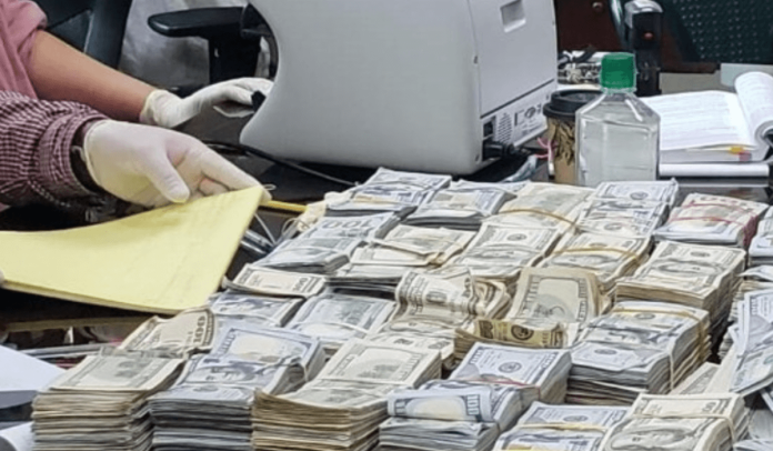 Aumenta el monto denunciado por lavado de dinero en más del 300%, según reportes de IVE Aumenta el monto denunciado por lavado de dinero en más del 300%, según reportes de IVE