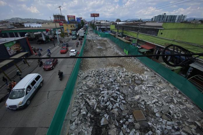 MuniGuate finaliza primera fase del cambio de asfalto en calle Martí y calzada José Milla y Vidaurre