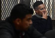 El Juzgado de Mayor Riesgo B envió a juicio a dos exagentes de la PNC vinculados a la muerte de dos personas en San Andrés Itzapa, Chimaltenango. Foto La Hora: Daniel Ramírez