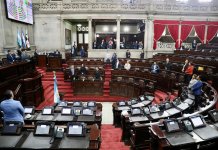 Los diputados deben elegir a dos directores para la Superintendencia de Competencia. Foto La Hora: Congreso