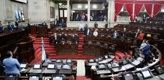 Plenaria de este jueves 19 de junio. Foto La Hora: Congreso