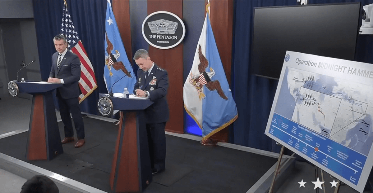 EE. UU. explica la Operación Martillo de Medianoche y los aviones bombarderos usados contra Irán