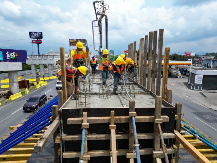 EN VIVO Así se puede ver el avance de construcción del paso a desnivel en la Calzada Roosevelt