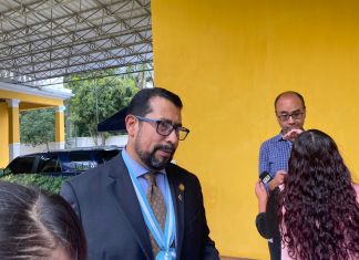 Viceministro de Educación confirma que se completaron 300 sanciones administrativas Francisco Cabrera, ministro de Educación en funciones. Foto La Hora: Danny De León