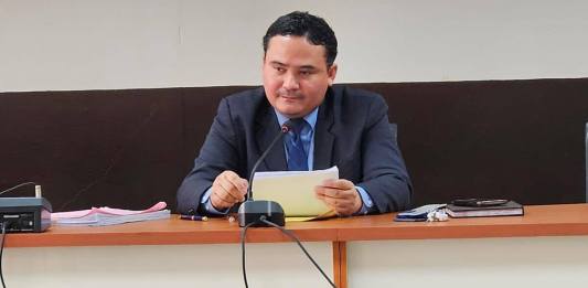 El juez Fredy Orellana ordenó investigar posibles anomalías en proceso de captura de sindicalista de TSE. Foto La Hora: Daniel Ramírez.