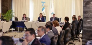 Autoridades en el Gabinete Específico de Desarrollo Económico (Gabeco)