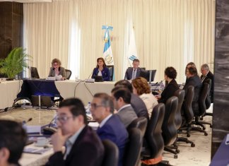 Gabeco: Impuesto sobre Remesas y desechos sólidos, señala Banguat Autoridades en el Gabinete Específico de Desarrollo Económico (Gabeco)