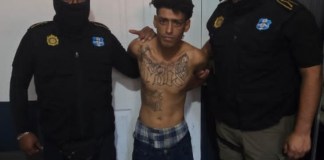 Un salvadoreño incluido en la lista de los 100 más buscados del país vecino fue expulsado de Guatemala este sábado 14 de junio. Foto La Hora: PNC