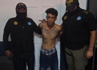 Un salvadoreño incluido en la lista de los 100 más buscados del país vecino fue expulsado de Guatemala este sábado 14 de junio. Foto La Hora: PNC