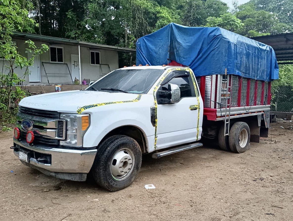 VIDEO: «Un monstruo para uso del narcotráfico», Francisco Jiménez por picop incautado en Huehuetenango