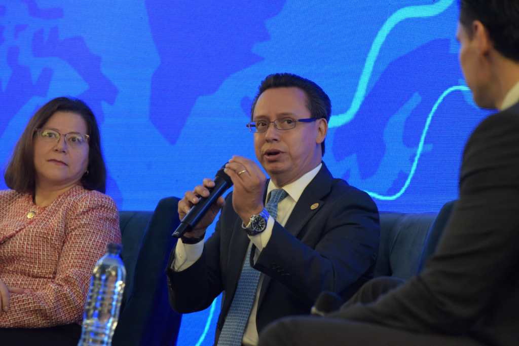 Johny Gramajo gerente economico del Banguat