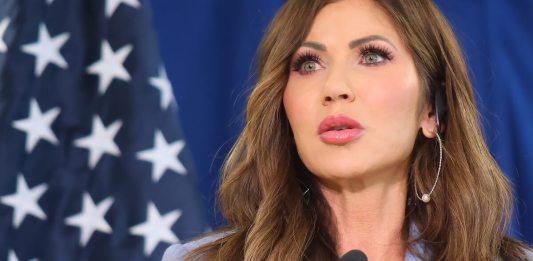 Kristi Noem llegará a Guatemala este jueves 26 de junio