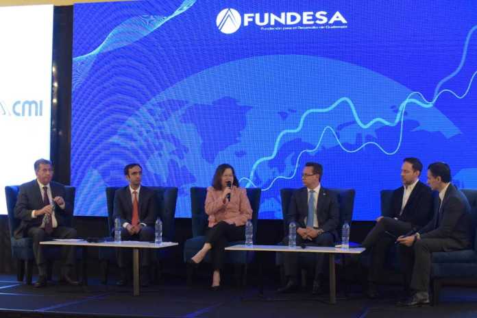 Los retos de Guatemala para alcanzar mayor inversión, según expertos