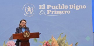 Ministra de Ambiente y Recursos Naturales (MARN), Patricia Orantes, sobre la separación de desechos sólidos